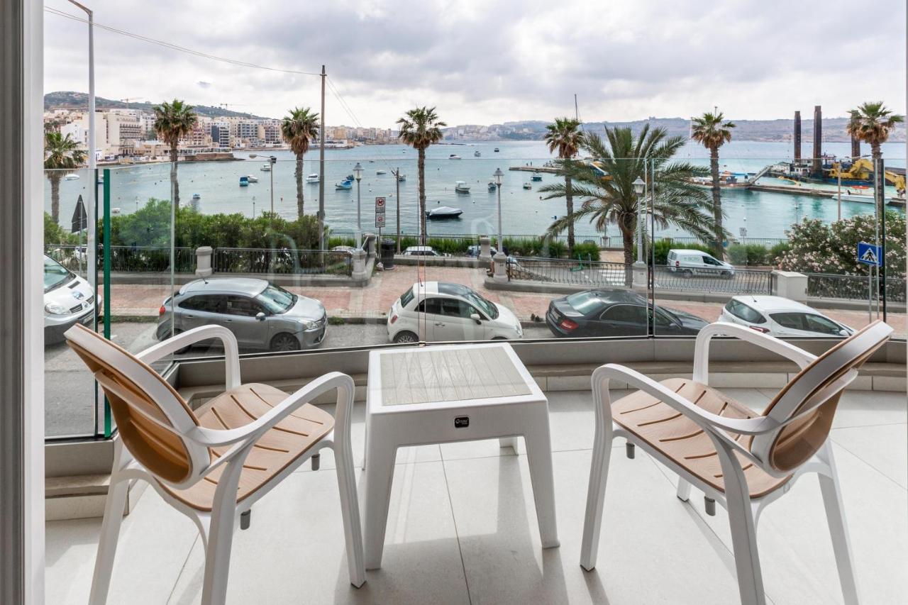 Seafront Luxury Apartment St. Paul's Bay Exteriör bild